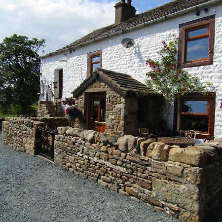 Lower Turnerford Farmhouse Newby  Extérieur photo